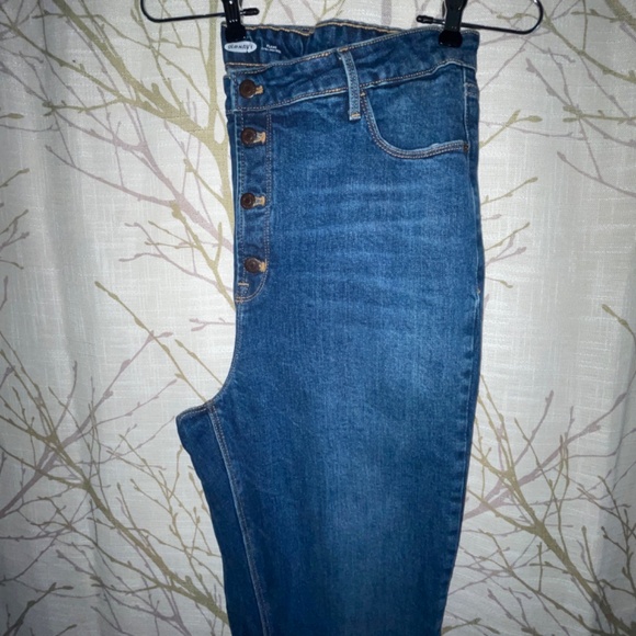 Old Navy Extra Hig Rise Button Front Flare Jeans SZ 18 Tall - Picture 4 of 6